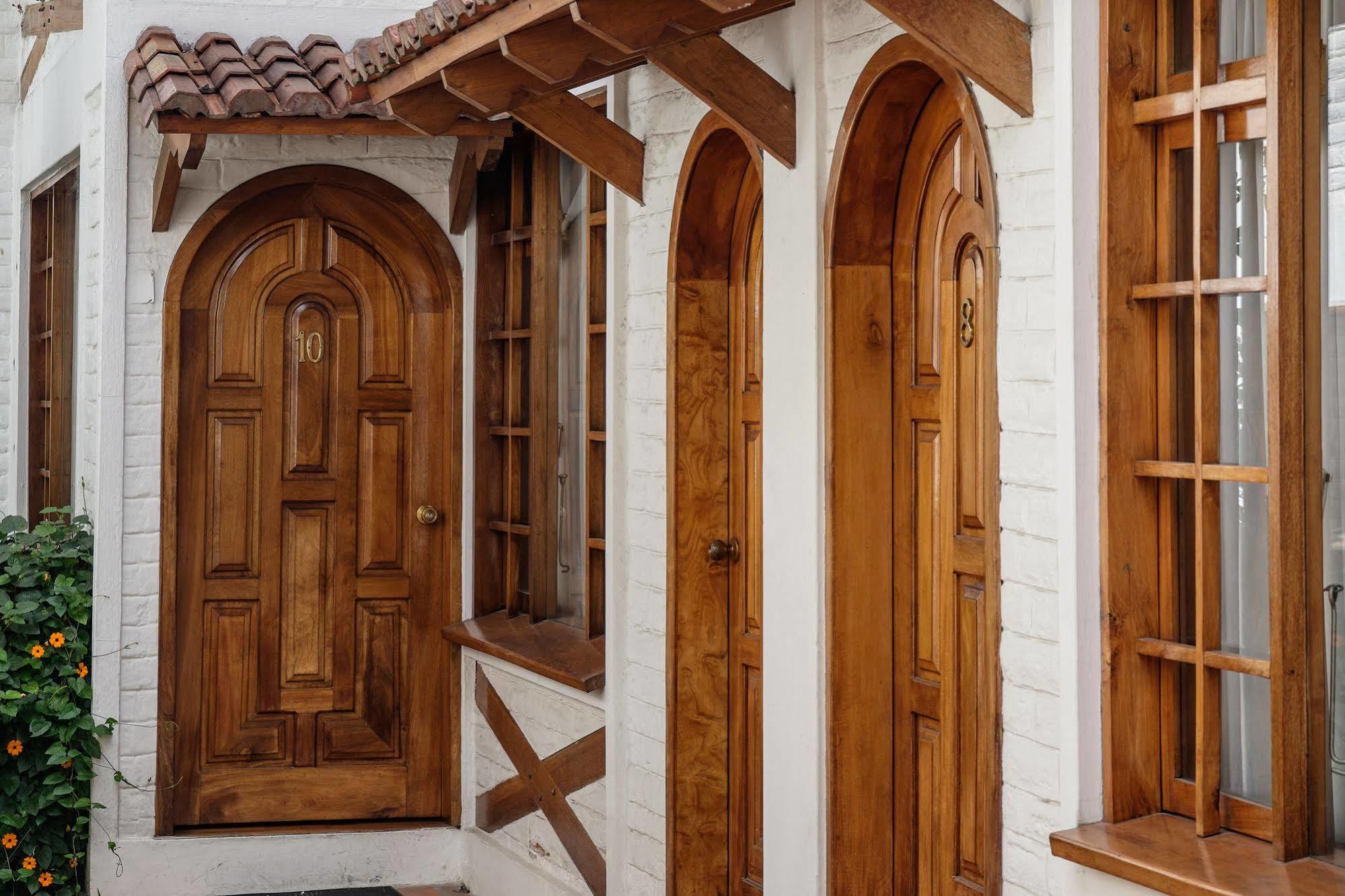 Apartamentos Los Quipus Quito Dış mekan fotoğraf